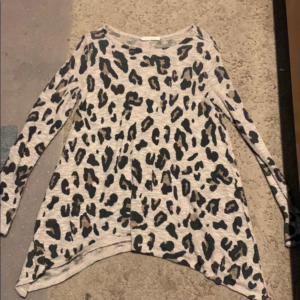 Oversized leopard sweater